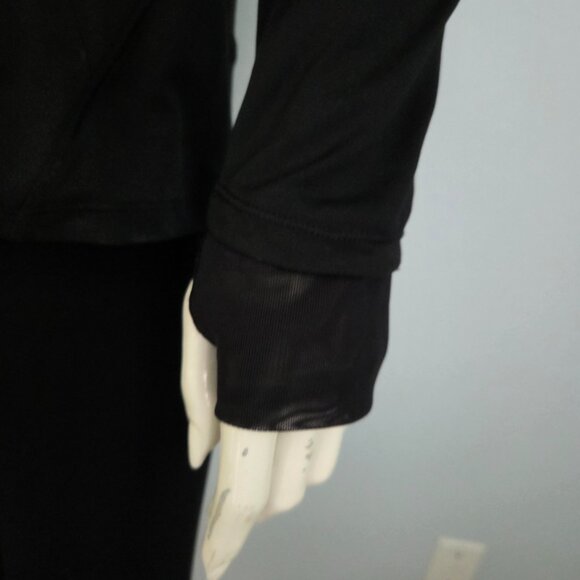 Lululemon Black Half Zip Jacket Top Size 6 - Picture 4 of 6